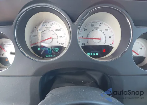 2012 Dodge Challenger Sxt z USA, uszkodzony, nr VIN 2C3CDYAG2CH262392